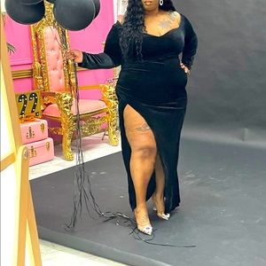 Black long velvet high split dress